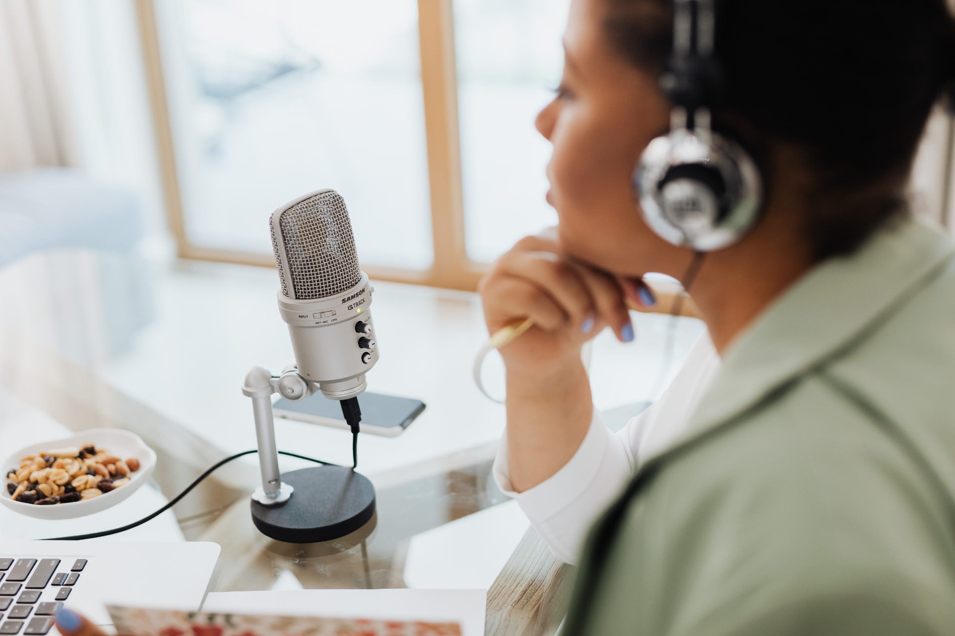 Best Voice AI & Podcasting Tools in 2026: 12 Tools Compared